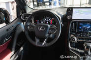 Lexus LX Premium