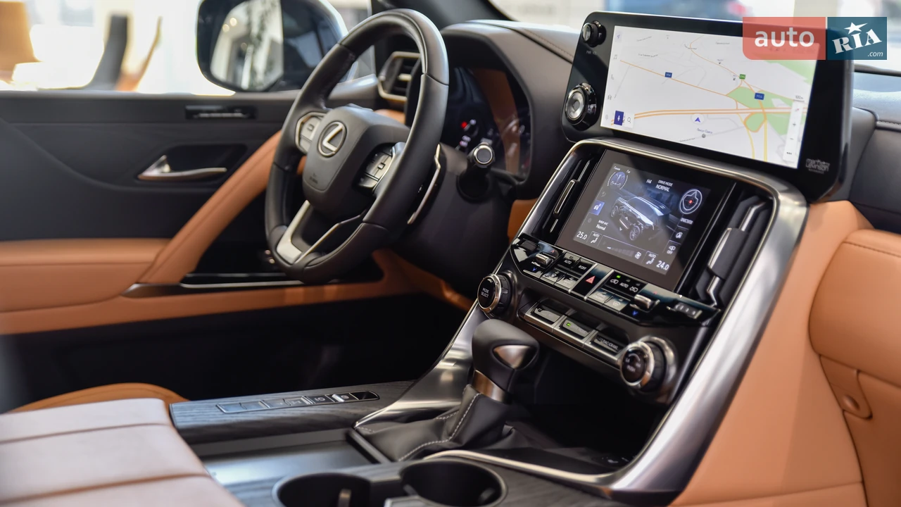 Lexus-2