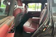 Lexus LX Premium