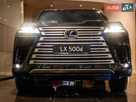 Lexus LX 2025