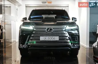 Lexus LX