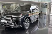 Lexus LX Luxury