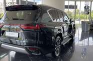 Lexus LX Luxury