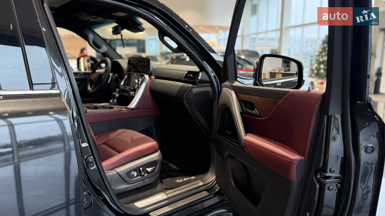 Lexus-22