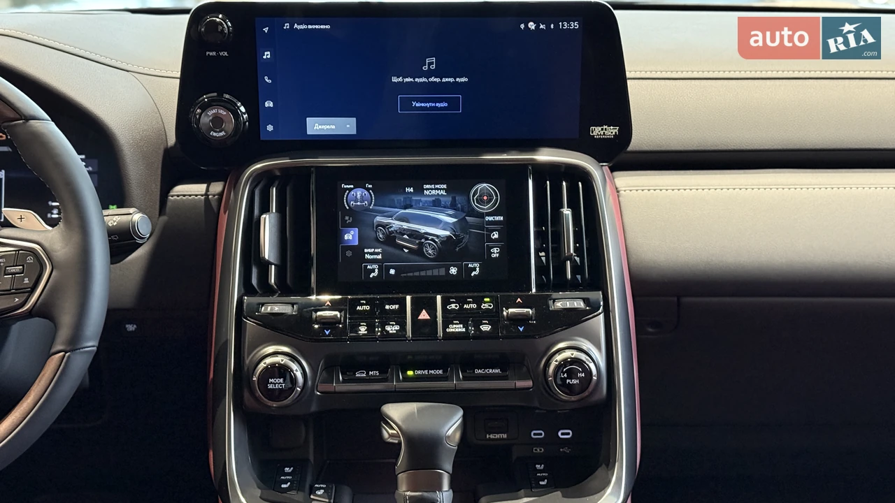 Lexus-33