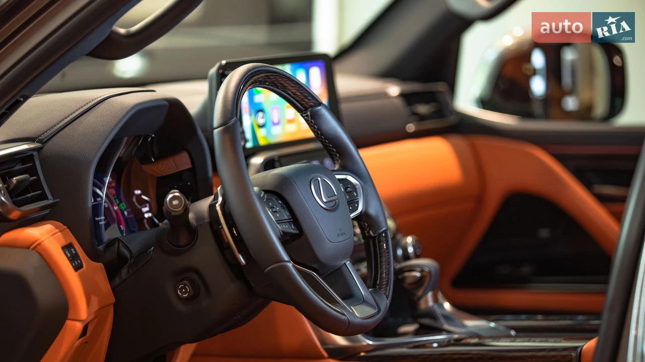 Lexus-23