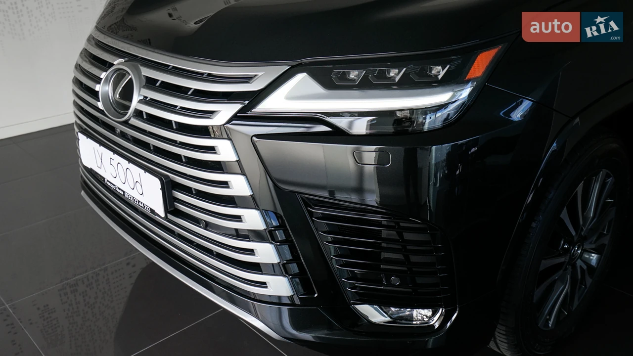 Lexus-15