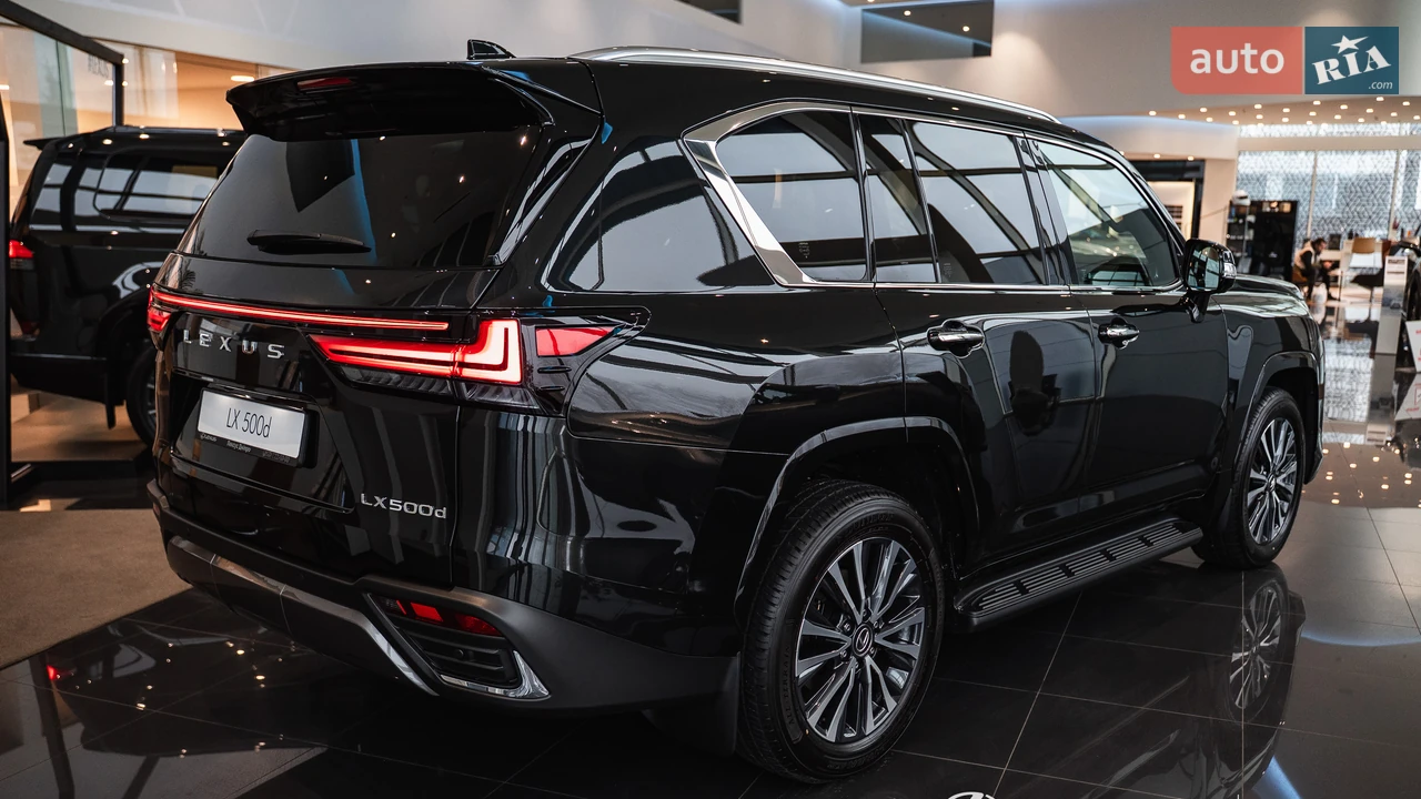 Lexus-8