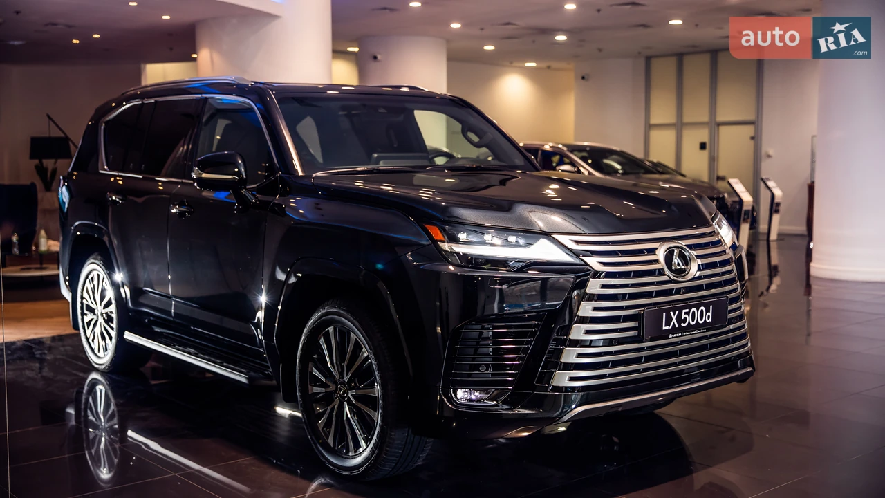 Lexus LX Luxury