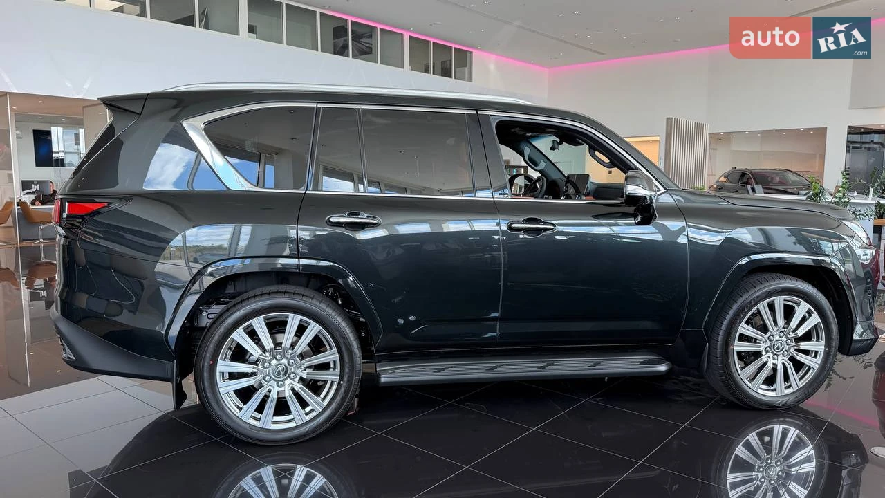Lexus-4