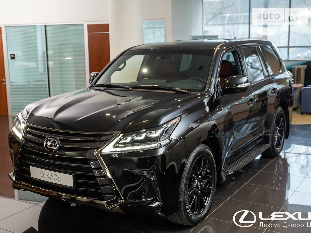 Lexus LX Black Edition