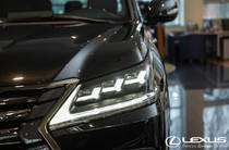 Lexus LX Black Edition