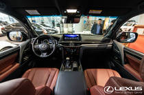 Lexus LX Black Edition