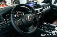 Lexus LX Black Edition