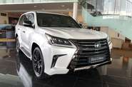 Lexus LX Black Edition