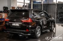 Lexus LX Luxury