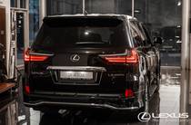 Lexus LX Luxury