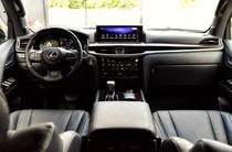 Lexus LX Black Edition