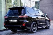 Lexus LX Black Edition