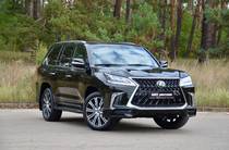 Lexus LX Luxury