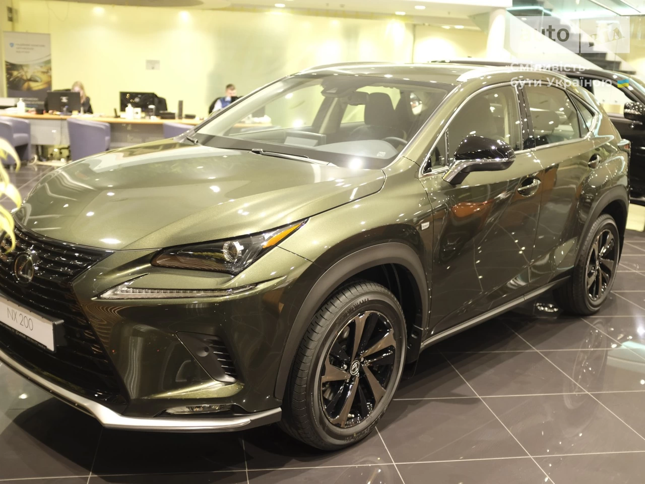 Lexus NX Sport+