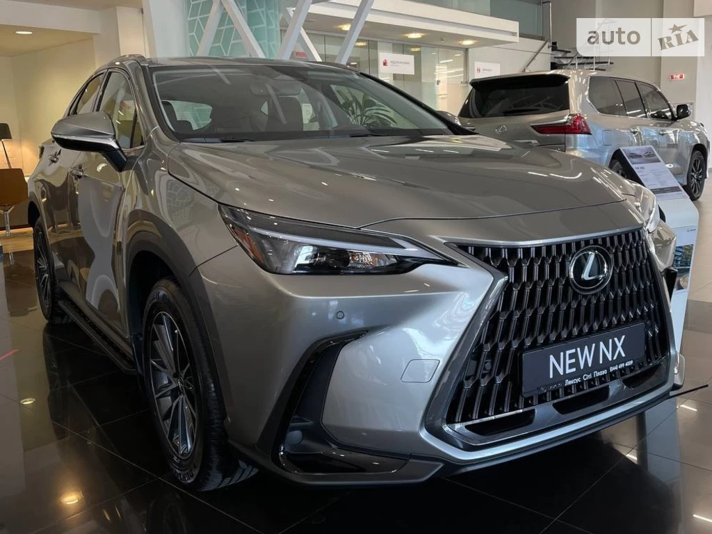 Lexus NX Urban