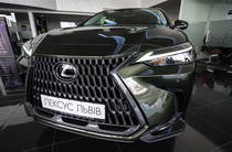 Lexus NX Urban