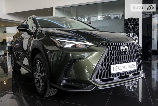 Lexus NX Urban