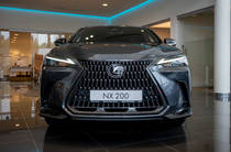 Lexus NX Urban