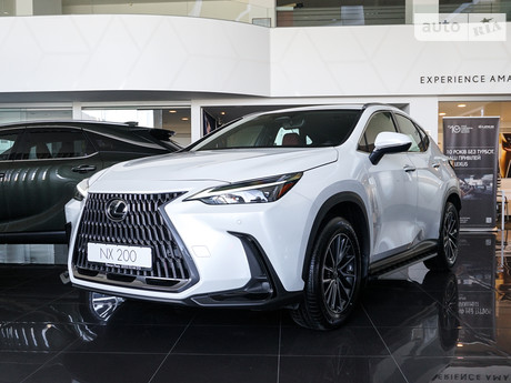 Lexus NX 2023