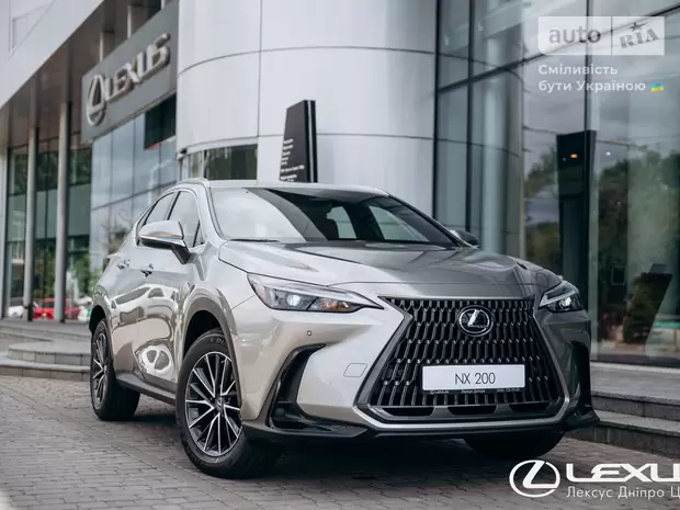 Lexus NX Urban