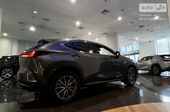 Lexus NX 2023 Urban