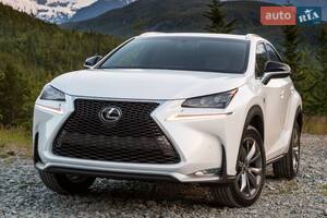 Lexus NX 2018 года
