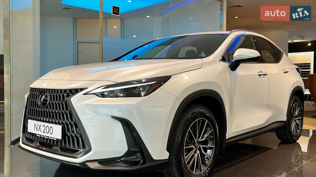 Lexus NX Urban