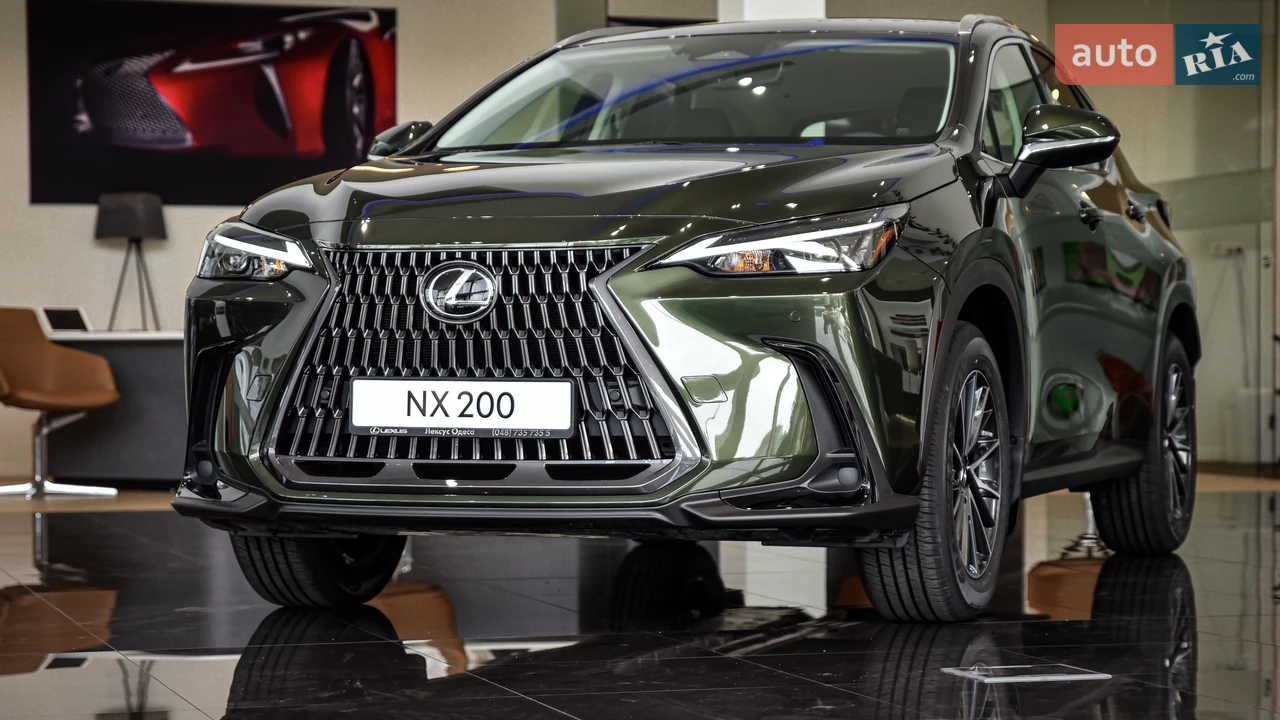 Lexus NX Urban
