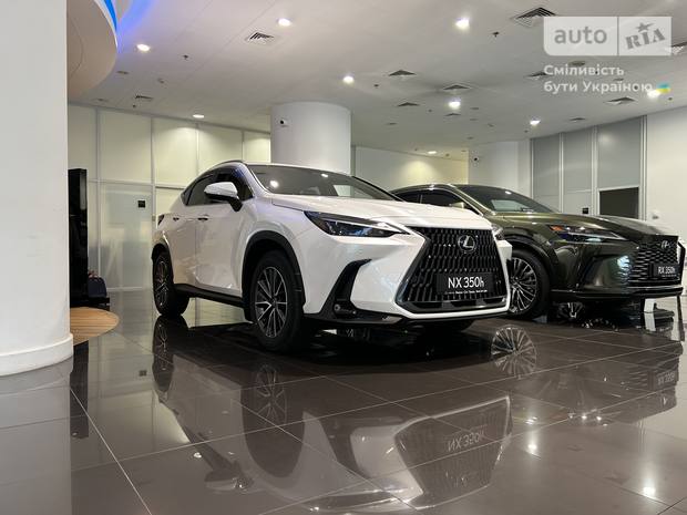 Lexus NX 2025