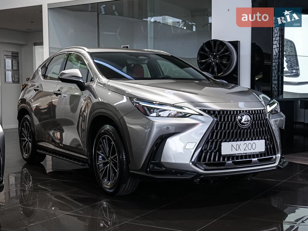 Lexus NX Urban