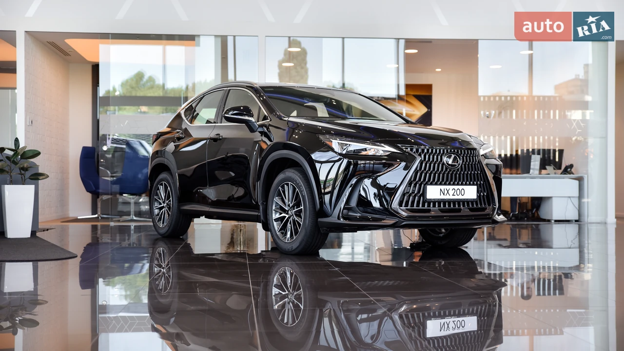 Lexus NX Urban