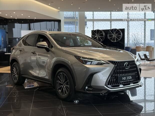 Lexus NX 2025