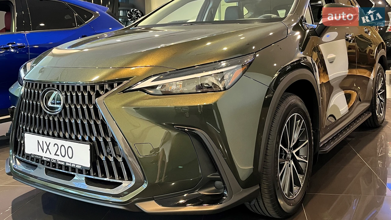 Lexus NX Urban