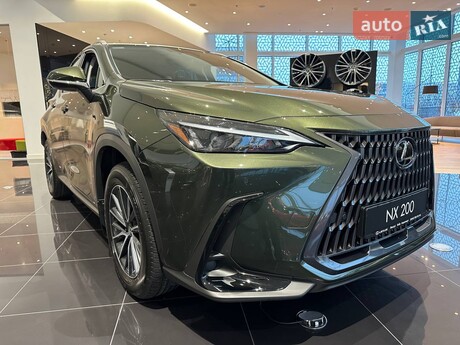 Lexus NX 2025