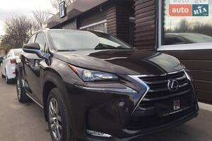 Lexus NX 2019 року
