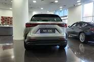 Lexus NX Urban