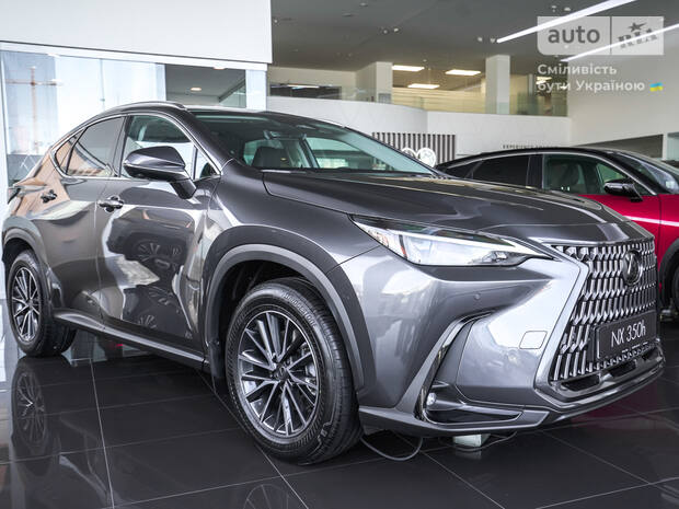 Lexus NX 2025