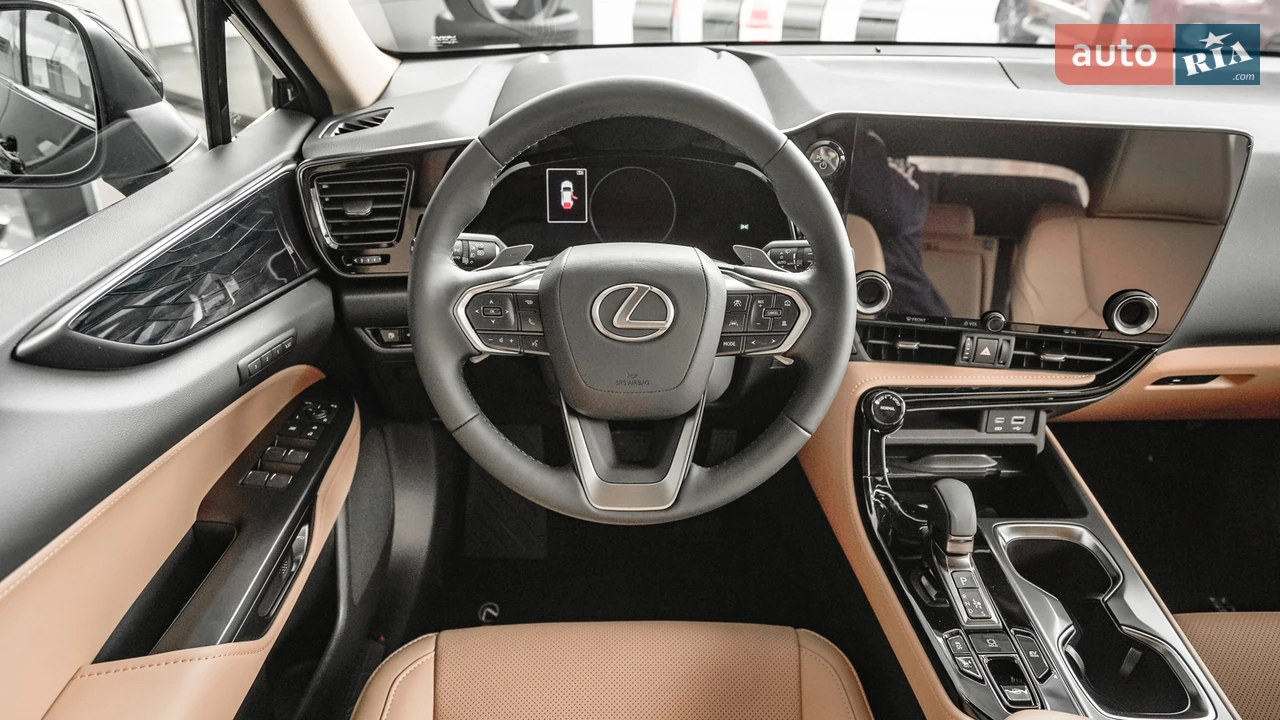 Lexus-14