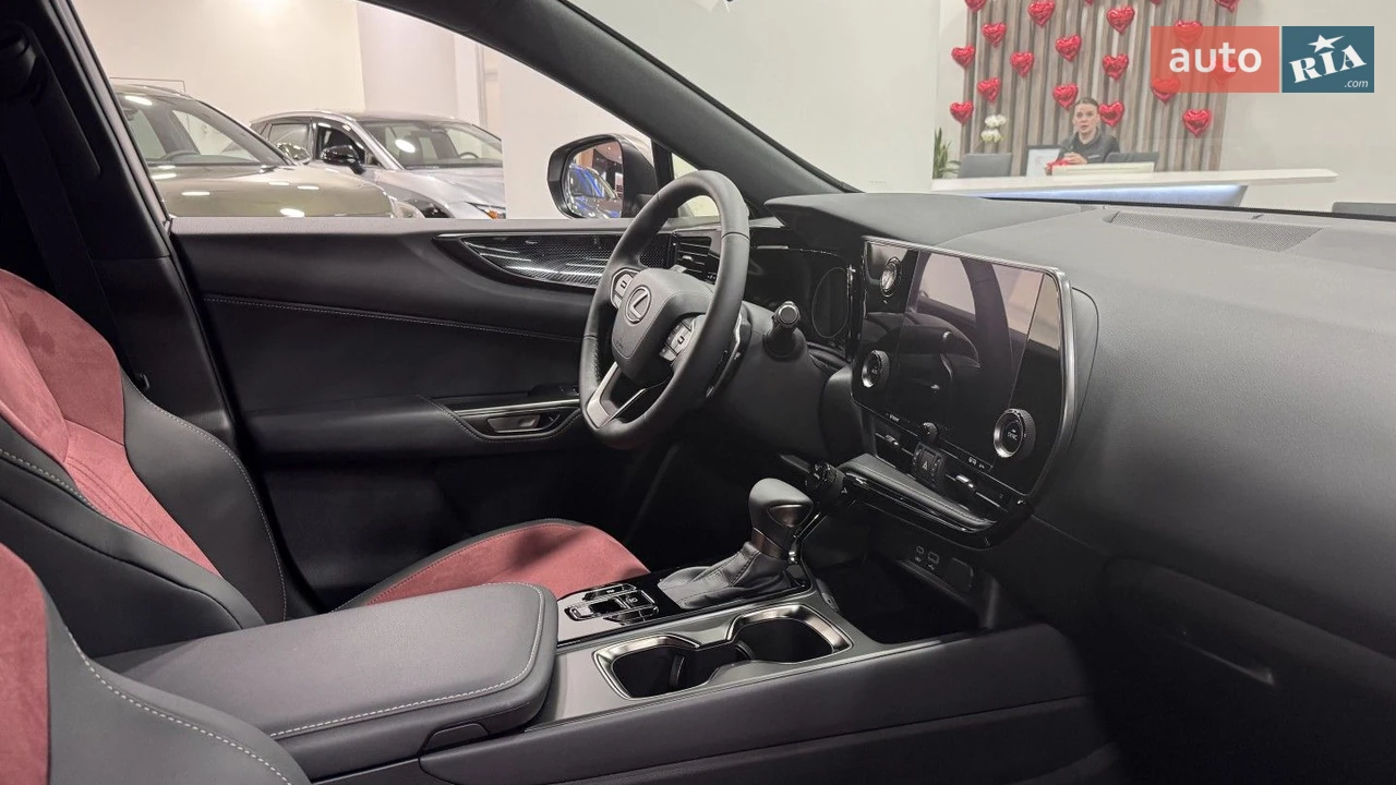 Lexus-19
