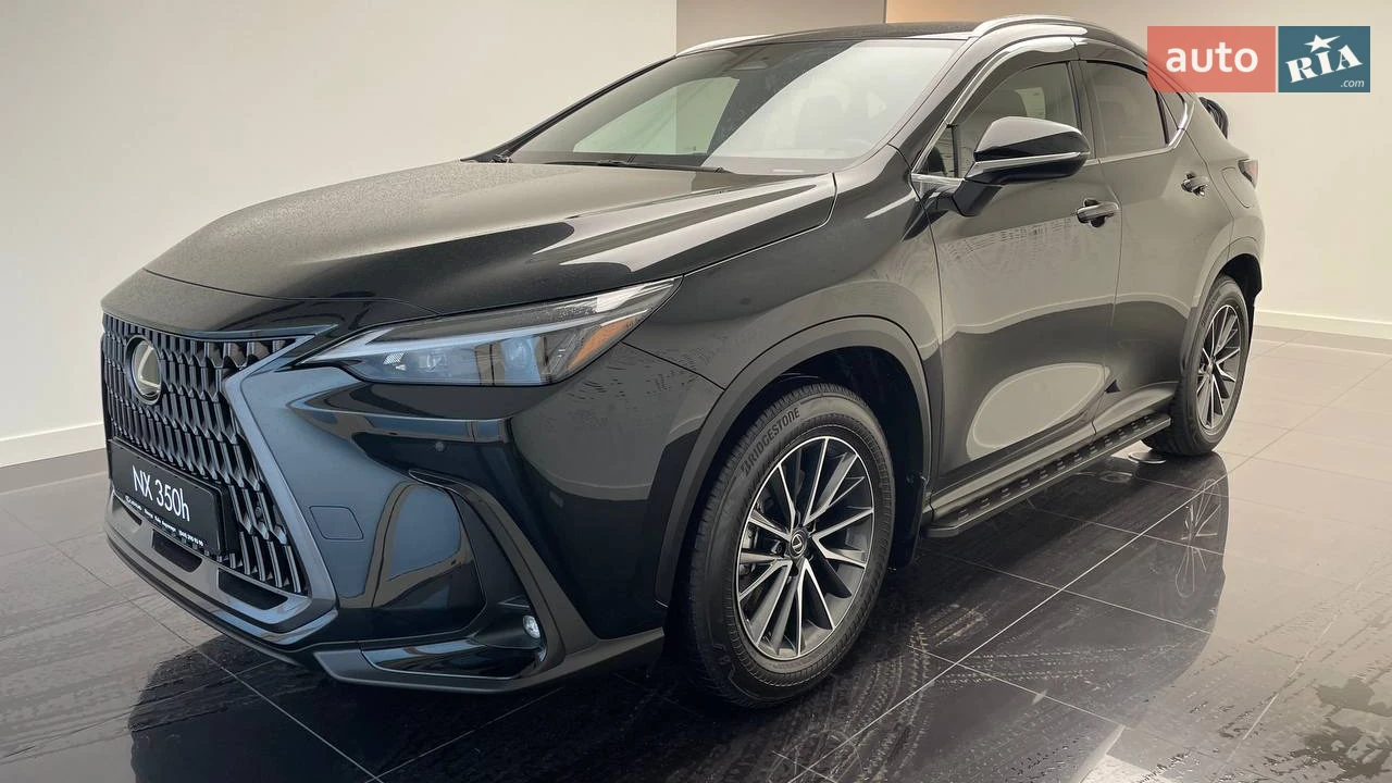 Lexus-4