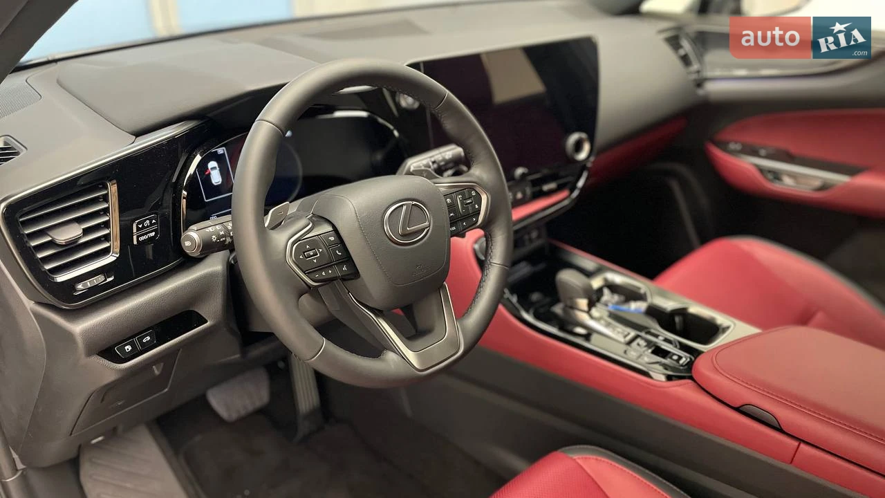 Lexus-18