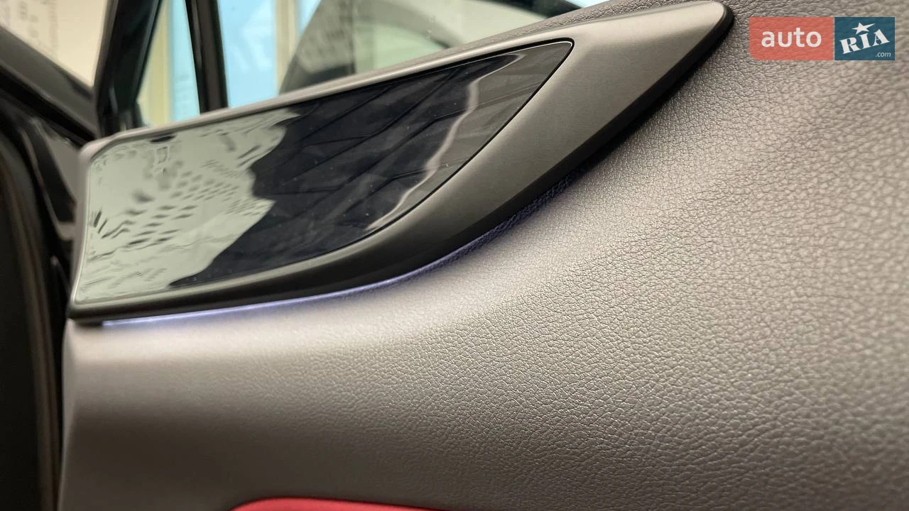 Lexus-11