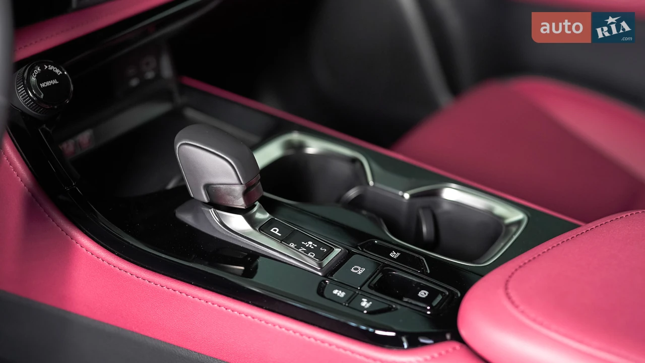 Lexus-18